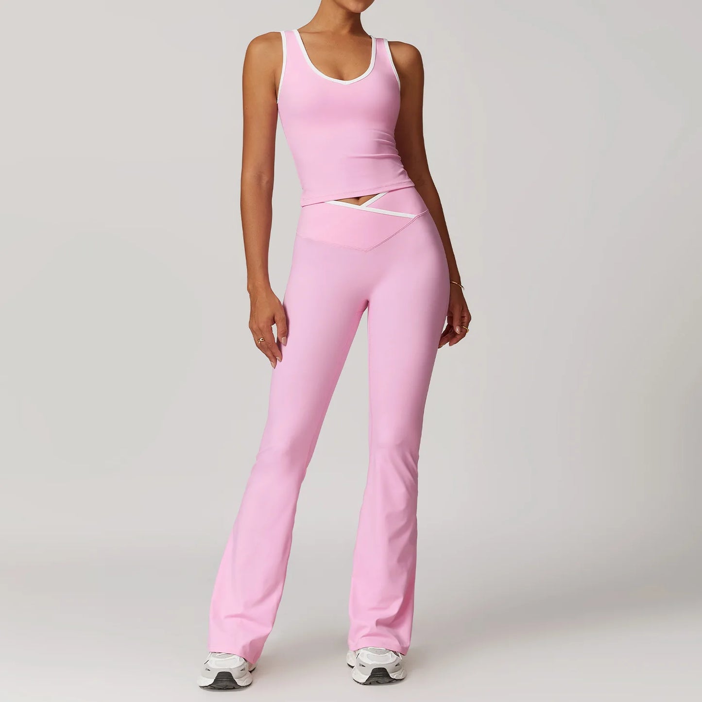 New Trendy Women’s 2-Piece Yoga Set