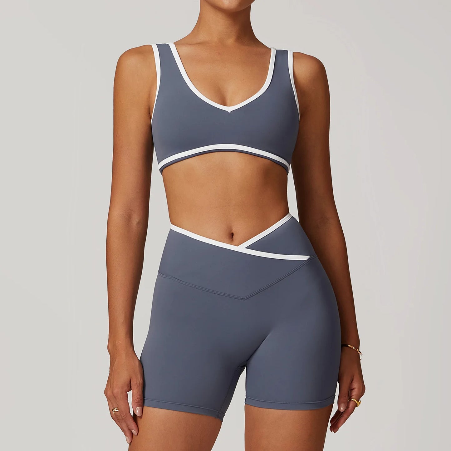 New Trendy Women’s 2-Piece Yoga Set