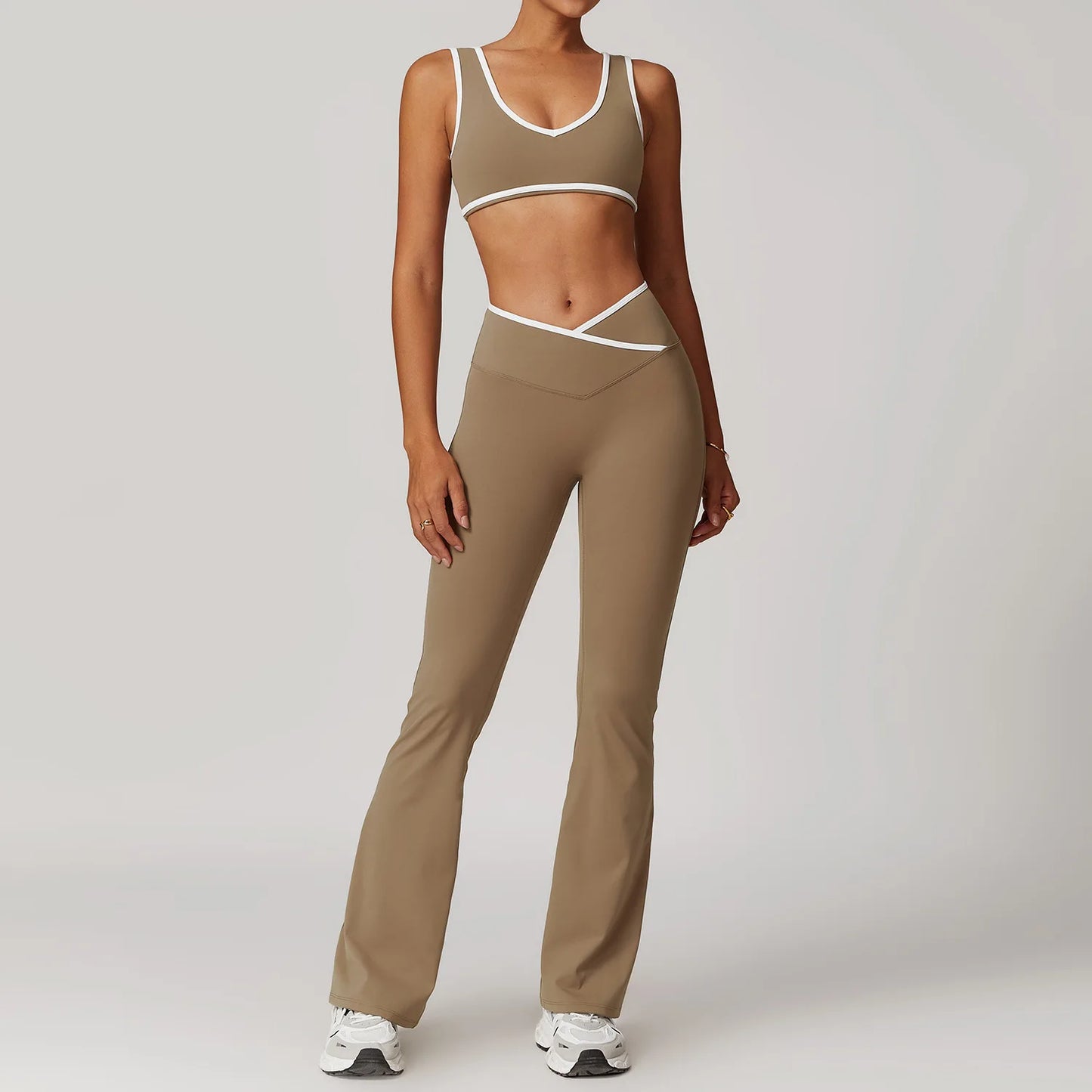 New Trendy Women’s 2-Piece Yoga Set
