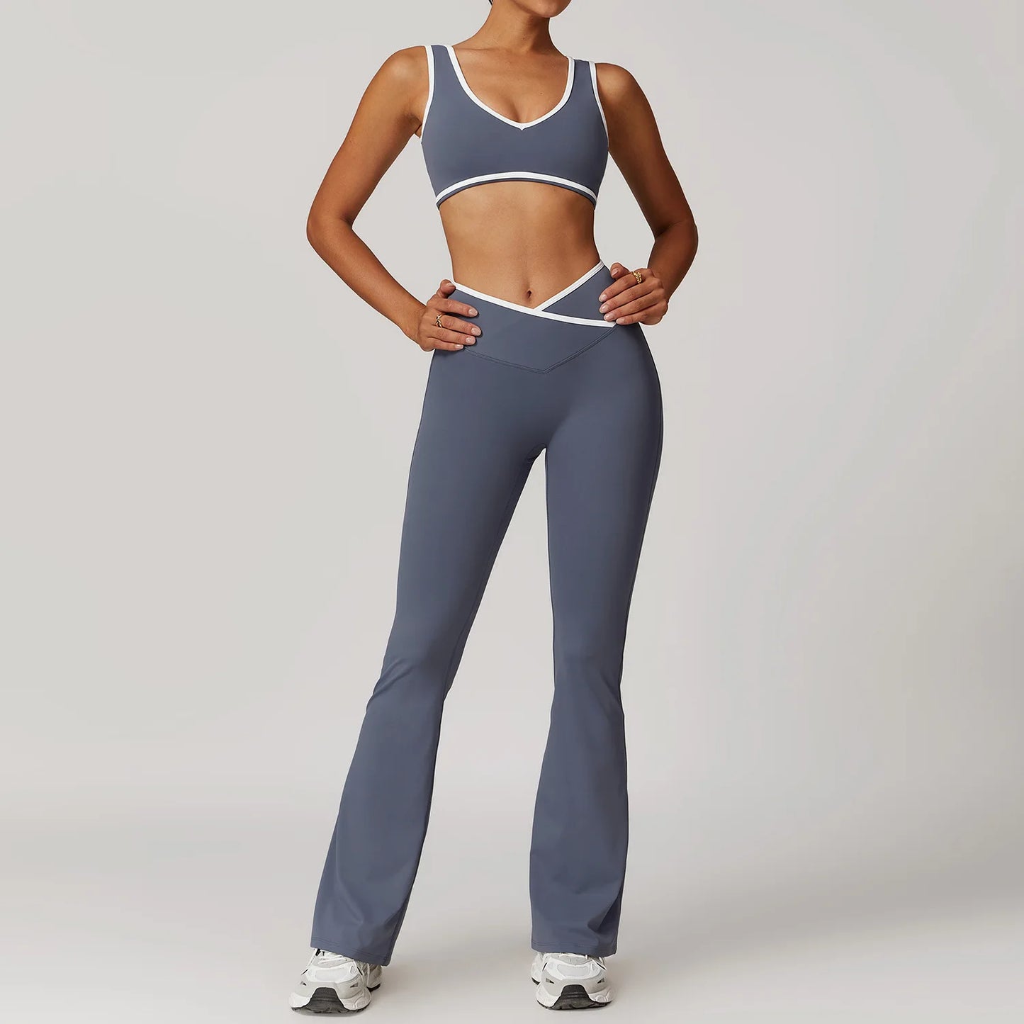 New Trendy Women’s 2-Piece Yoga Set