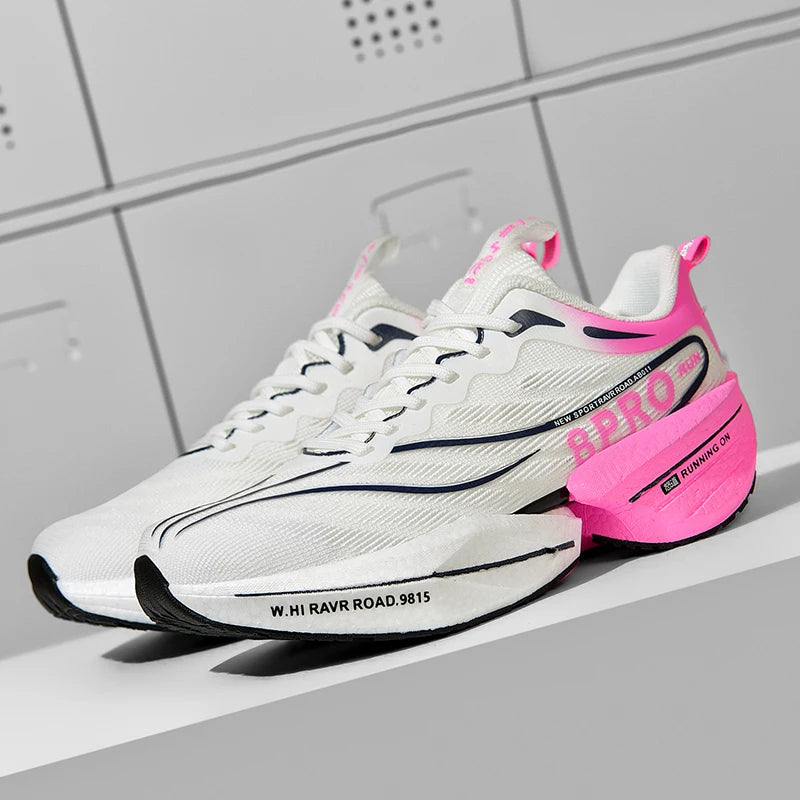 Marathon Sports Sneaker