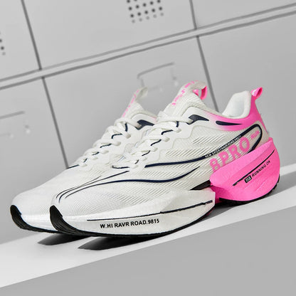 Marathon Sports Sneaker