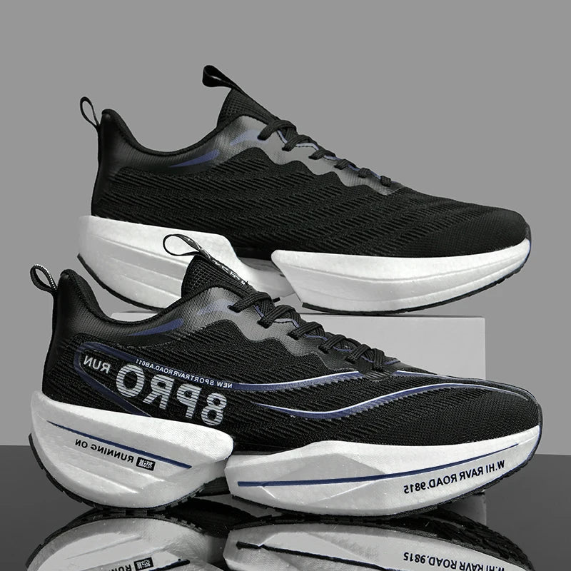 Marathon Sports Sneaker